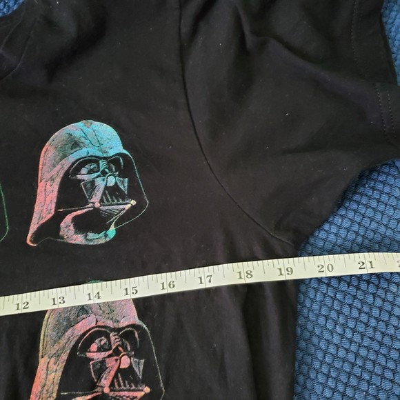 Starwars Black Darth Vader size M 100% cotton long graphic tee shirt - Picture 4 of 5